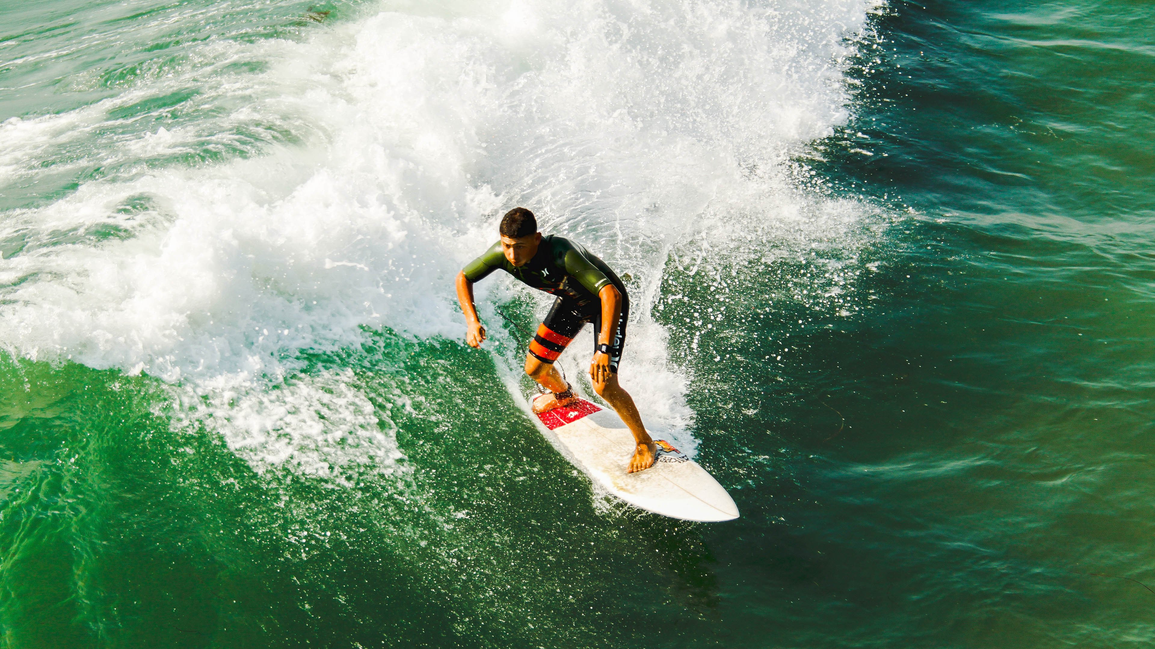 梅西率领巴萨逆风翻盘,轻松晋级,梅西_巴萨若不重建就离队 视频
